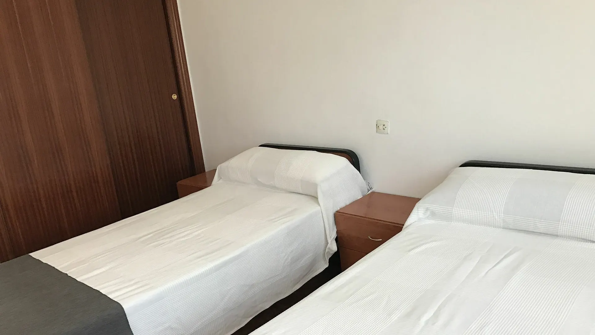 Apartamento Pompeyo B Cambrils 0*,  España